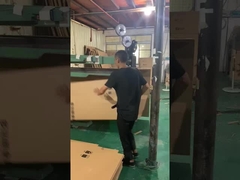 ম্যানুয়াল হাই স্পিড কর্গ্রেটেড বক্স স্টিচার 400 নখ / মিনিট 1.5KW পাওয়ার